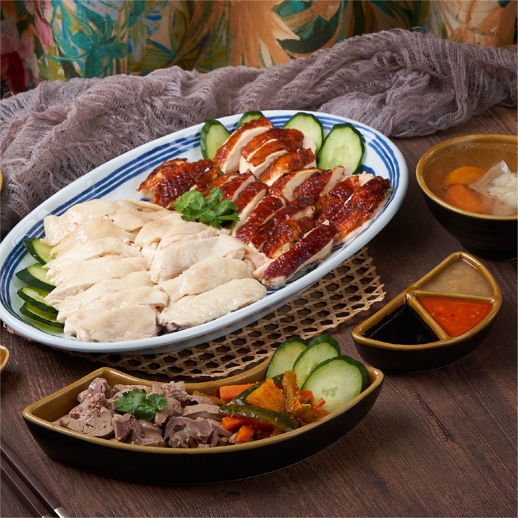 Steamed & Roasted chicken rice set